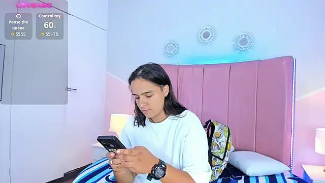 Snapshot of Liiam_smith_ chatting on November 21, 1:32 pm Liiam smith online show from November 21, 1:32 pm