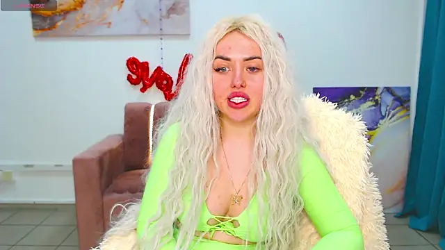 Snapshot of MissisCaty chatting on March 13, 3:50 pm MissisCaty online show from March 13, 3:50 pm