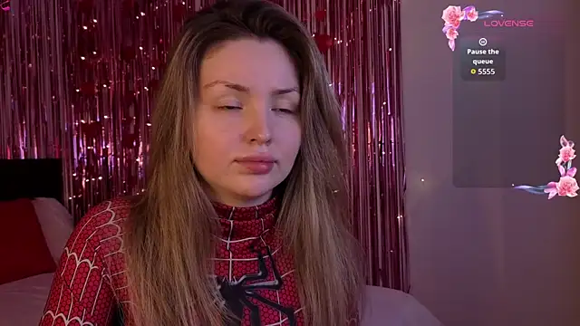 Lora Rosee online show from April 8, 11:10 am