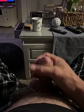 Avignon1963 online show from April 14, 4:40 am