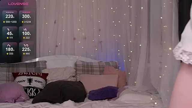 Kellybbface online show from January 10, 4:14 am