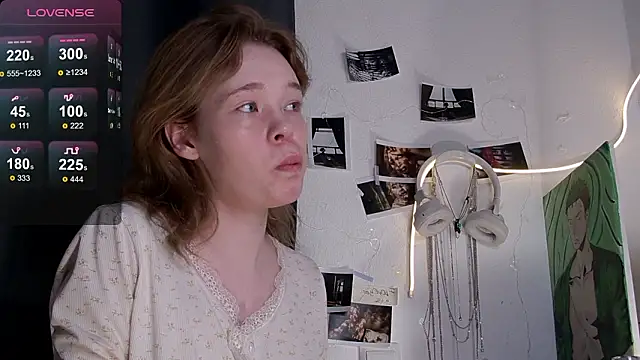 Kellybbface online show from March 5, 4:19 am