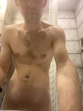 Snapshot of LynnAhNight chatting on September 22, 2:57 am LynnAhNight online show from September 22, 2:57 am