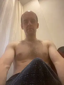 Snapshot of LynnAhNight chatting on September 23, 3:20 am LynnAhNight online show from September 23, 3:20 am