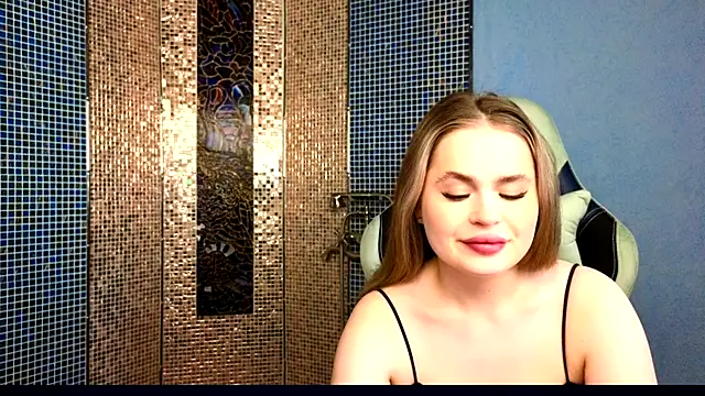 GoodJessi online show from March 8, 4:45 am