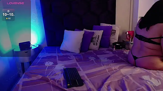 GochitaWild online show from September 26, 8:13 pm