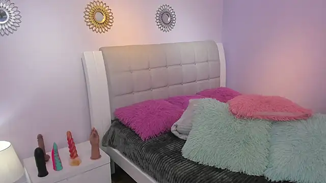 Snapshot of Hiyakasudere chatting on October 10, 6:18 pm Hiyakasudere online show from October 10, 6:18 pm