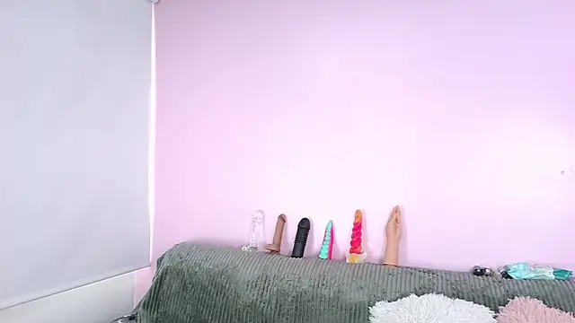 Snapshot of Hiyakasudere chatting on October 22, 6:51 pm Hiyakasudere online show from October 22, 6:51 pm