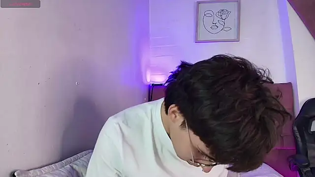 PepperTwink online show from November 5, 4:29 pm