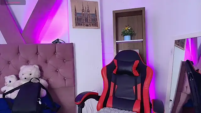 PepperTwink online show from April 6, 3:57 pm