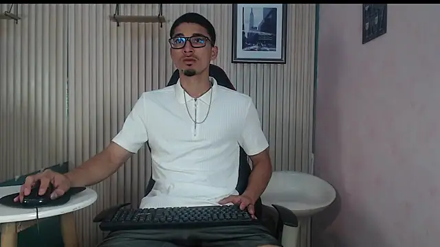 Becker2  online show from December 18, 11:55 pm