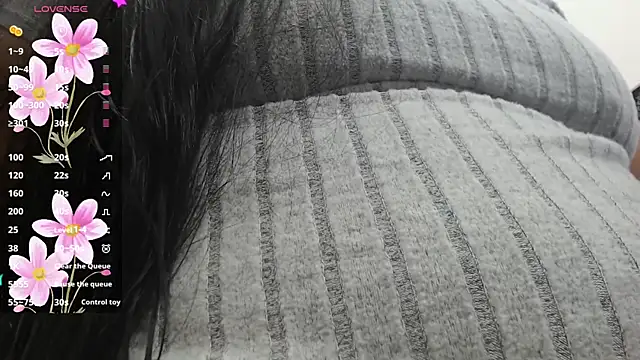 Snapshot of Aaliyah11 chatting on March 14, 2:53 am Aaliyah11 online show from March 14, 2:53 am