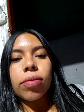 ZoeWan69 online show from June 28, 1:00 am
