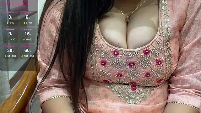 Snapshot of Alisaa-1 chatting on February 24, 11:54 am Alisaa-1 online show from February 24, 11:54 am