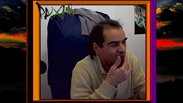 ReyDeBotones online show from February 27, 10:21 pm