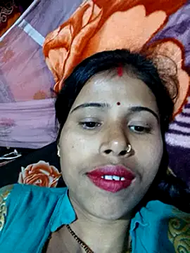 Snapshot of Miss_triha chatting on March 16, 6:53 am Miss triha online show from March 16, 6:53 am