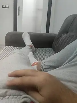 legolasleo online show from November 8, 6:51 pm