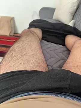 legolasleo online show from April 23, 6:25 am