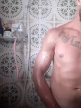 Snapshot of mcloveyiii chatting on March 10, 7:29 pm mcloveyiii online show from March 10, 7:29 pm