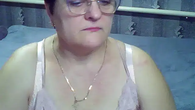 ElzaJewel online show from February 28, 9:27 pm