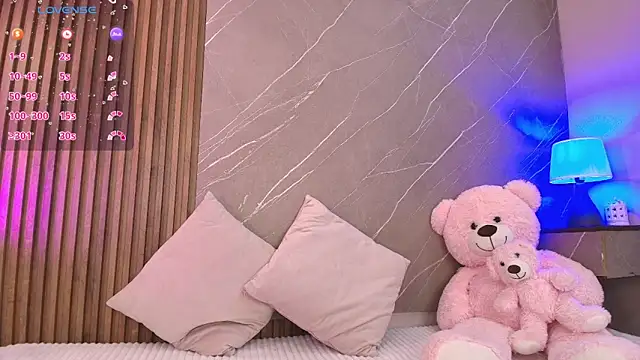 ariana jhonson1 online show from February 26, 12:26 pm