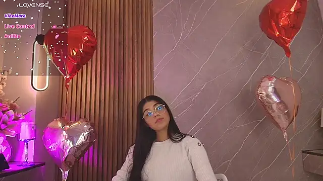 ariana jhonson1 online show from April 1, 12:28 pm