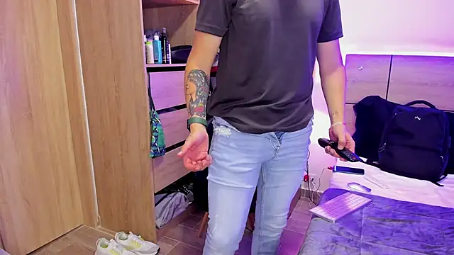 Snapshot of ILoveNYStyle chatting on March 13, 9:37 pm ILoveNYStyle online show from March 13, 9:37 pm