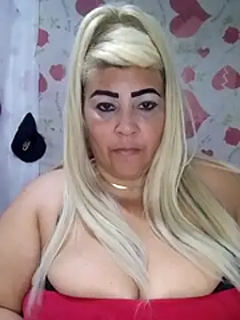 Snapshot of BonniAdams chatting on November 25, 5:13 pm BonniAdams online show from November 25, 5:13 pm