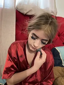 akirahattori online show from October 8, 4:37 pm