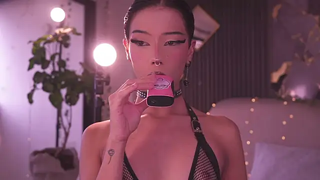 soidai miiu online show from March 2, 10:05 pm