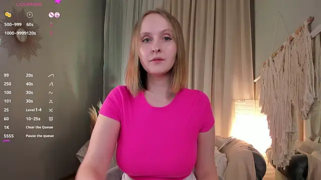 Snapshot of Agatha_Mott chatting on March 8, 3:24 pm Agatha Mott online show from March 8, 3:24 pm