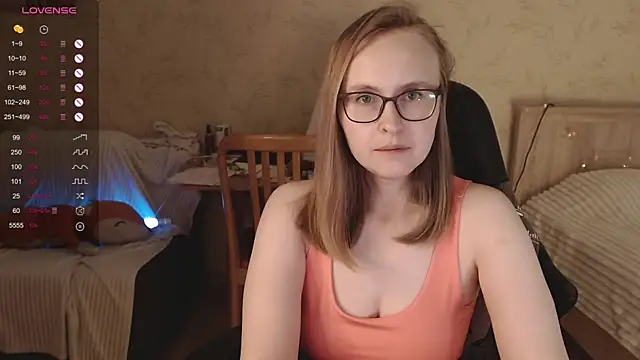 Snapshot of Agatha_Mott chatting on September 23, 5:21 am Agatha Mott online show from September 23, 5:21 am