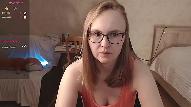 Snapshot of Agatha_Mott chatting on September 30, 5:12 am Agatha Mott online show from September 30, 5:12 am