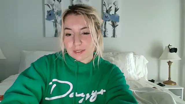 kaliii jones online show from March 25, 7:09 pm