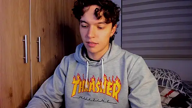 Mastrangelo xxx online show from December 20, 3:57 am