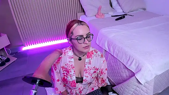 Snapshot of JessyCream chatting on October 4, 8:40 pm JessyCream online show from October 4, 8:40 pm