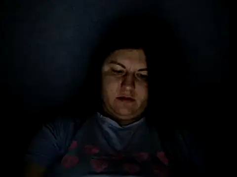 KiraSwee online show from December 12, 10:20 pm