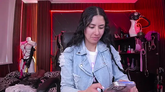 Snapshot of XiaQueen chatting on November 1, 8:22 pm XiaQueen online show from November 1, 8:22 pm