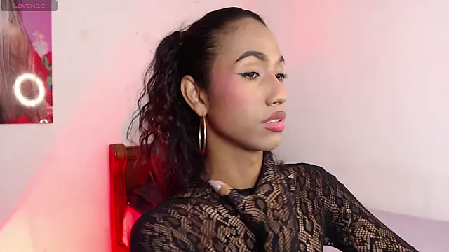 Alissemasiel online show from December 23, 4:32 am