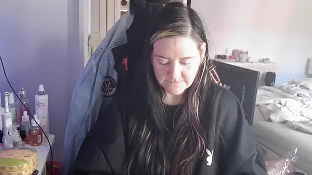 AureliaXOX online show from September 25, 9:24 am