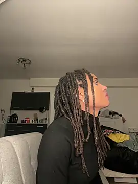 Snapshot of Aurianne chatting on January 12, 9:42 pm Aurianne online show from January 12, 9:42 pm