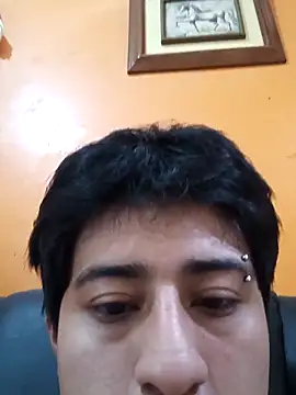 Snapshot of theghoss chatting on December 15, 6:45 pm theghoss online show from December 15, 6:45 pm