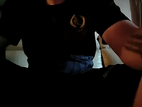 Snapshot of Raymond1308 chatting on October 17, 8:06 am Raymond1308 online show from October 17, 8:06 am