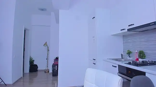 Snapshot of ZackMasterss chatting on February 8, 11:13 pm ZackMasterss online show from February 8, 11:13 pm