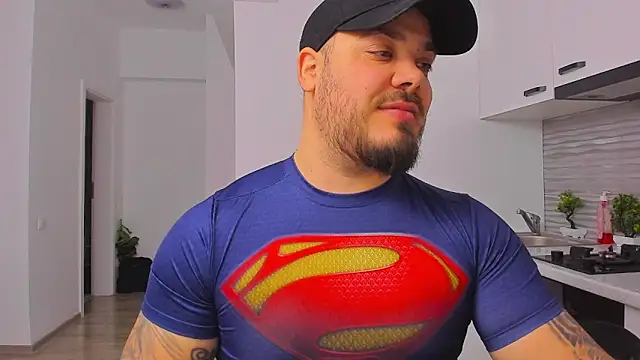 Snapshot of ZackMasterss chatting on February 14, 12:41 am ZackMasterss online show from February 14, 12:41 am