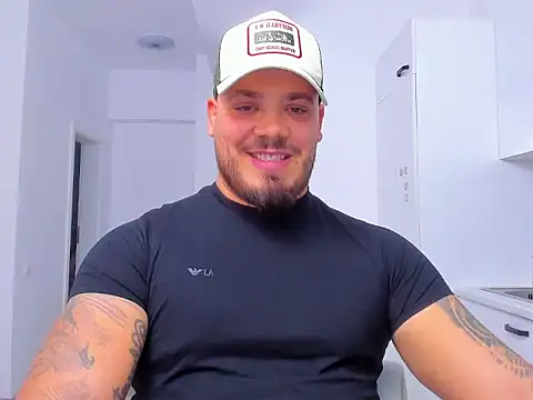 Snapshot of ZackMasterss chatting on October 24, 8:38 pm ZackMasterss online show from October 24, 8:38 pm