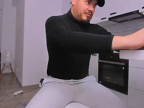 ZackMasterss online show from February 1, 12:31 am