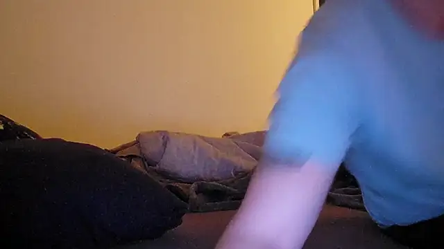 Foxtrott 242 online show from March 5, 1:45 am