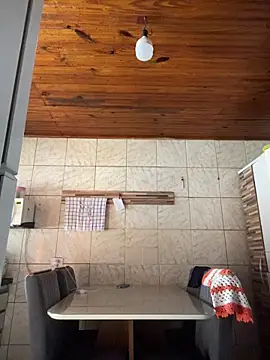 Snapshot of Mineirinho043 chatting on December 17, 12:11 pm Mineirinho043 online show from December 17, 12:11 pm