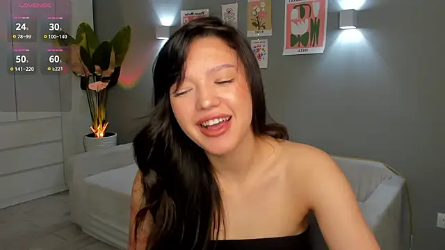 RikoAsada online show from November 15, 7:05 am